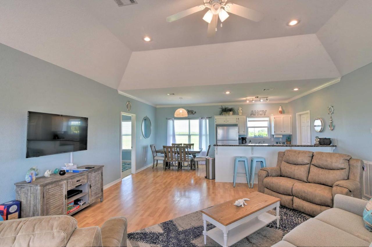 Bright Crystal Beach House, Walk To Coast! Βίλα Bolivar Peninsula Εξωτερικό φωτογραφία
