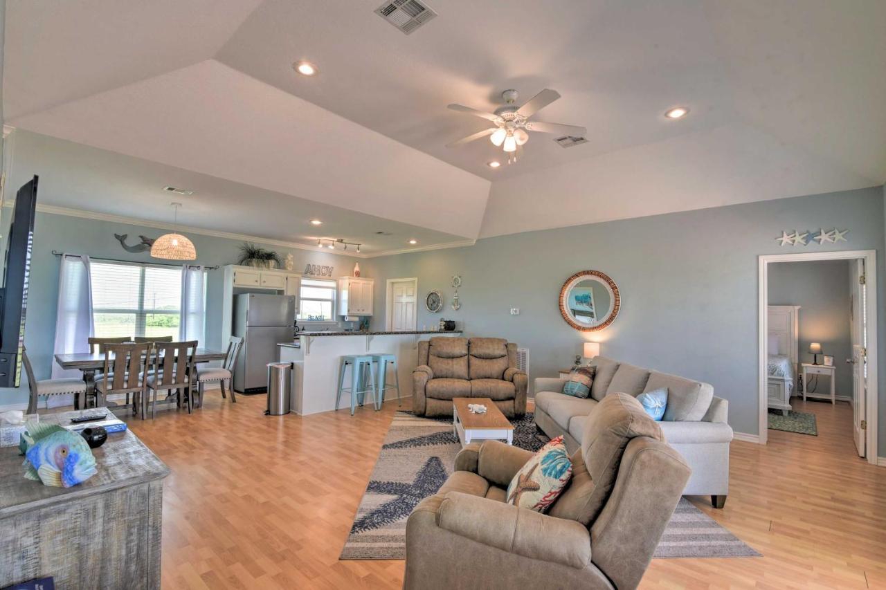 Bright Crystal Beach House, Walk To Coast! Βίλα Bolivar Peninsula Εξωτερικό φωτογραφία