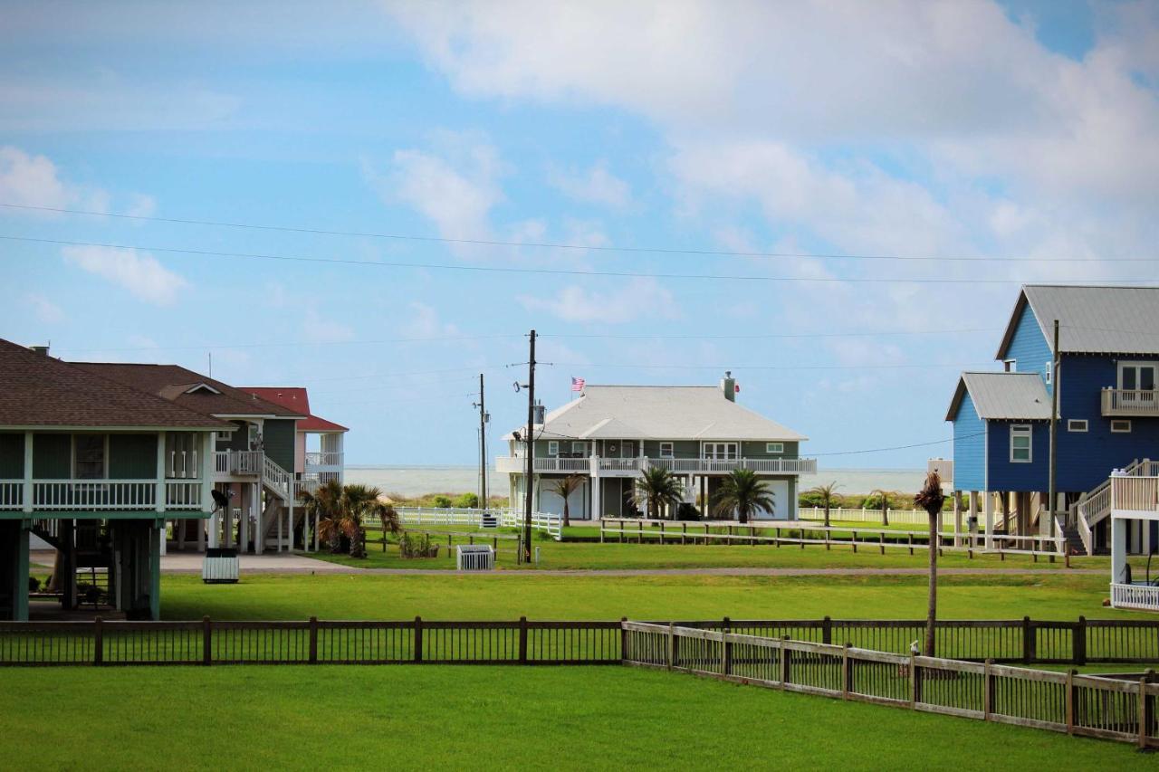 Bright Crystal Beach House, Walk To Coast! Βίλα Bolivar Peninsula Εξωτερικό φωτογραφία